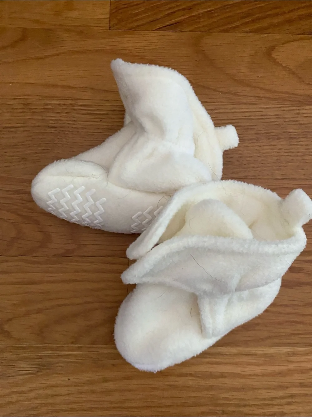 Kids Cozy Fleece Booties - Assorted Colors